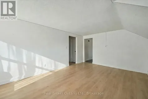 68 Highland Road West Kitchener ON N2M 3B5