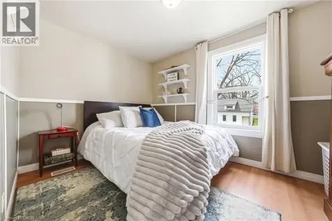30 Grand Avenue Caledonia ON N3W 2J5