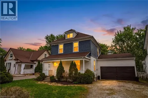 30 Grand Avenue Caledonia ON N3W 2J5