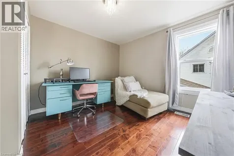 30 Grand Avenue Caledonia ON N3W 2J5
