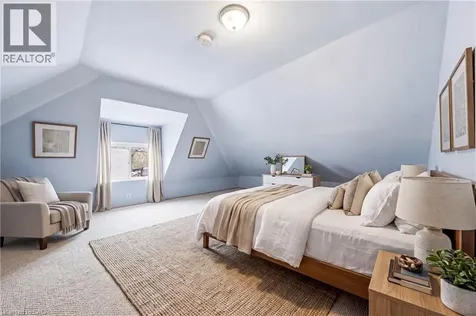 30 Grand Avenue Caledonia ON N3W 2J5