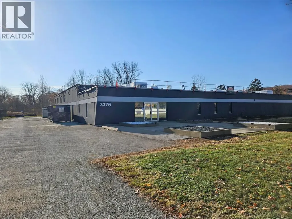 7475 Tranby Avenue Windsor ON N8S 2B7