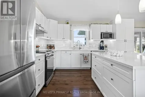 3864 St Clair Parkway St. Clair ON N0P 2B0