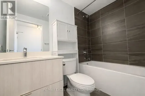 6 David Eyer Road East Richmond Hill ON L4S 0N5