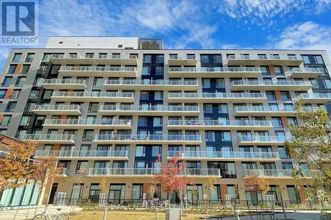 6 David Eyer Road East Richmond Hill ON L4S 0N5