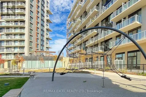 6 David Eyer Road East Richmond Hill ON L4S 0N5