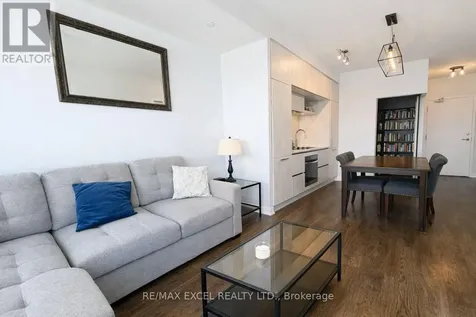 6 David Eyer Road East Richmond Hill ON L4S 0N5