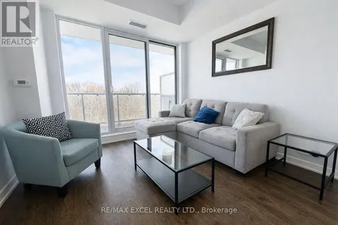 6 David Eyer Road East Richmond Hill ON L4S 0N5