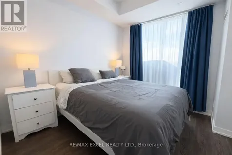 6 David Eyer Road East Richmond Hill ON L4S 0N5