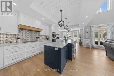 2440 Emmett Road Ottawa ON K4C 1S1
