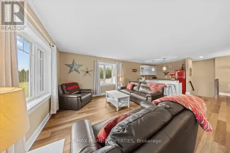 2440 Emmett Road Ottawa ON K4C 1S1