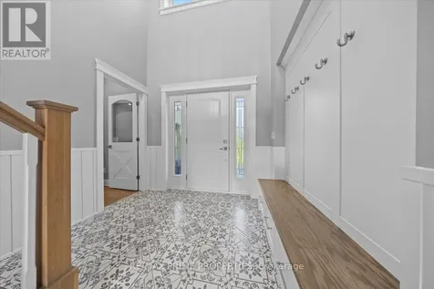 2440 Emmett Road Ottawa ON K4C 1S1