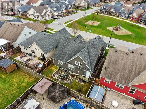 11 Bigwood Crescent Port Hope ON L1A 0A4
