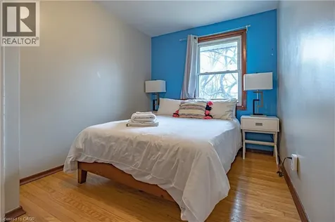 60 Austin Drive Waterloo ON N2L 3Y4