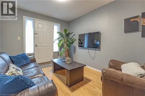 60 Austin Drive Waterloo ON N2L 3Y4