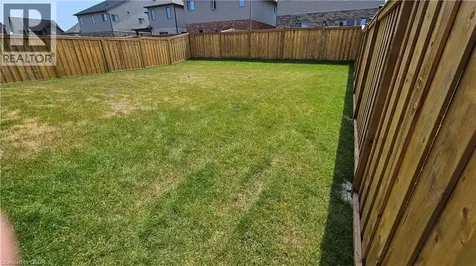 12 Mitchell Avenue Collingwood ON L9Y 5M3