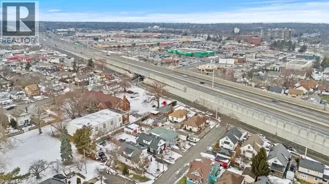 14 Dunlop Drive St. Catharines ON L2R 1A3