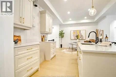 3 Mulberry Court Amherstburg ON N9V 1N3