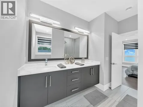 983 Lakeshore Park Road Lakeshore ON N0R 1A0