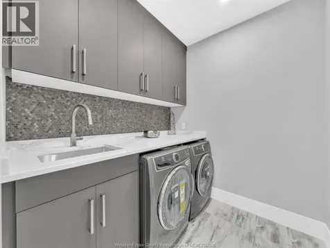 983 Lakeshore Park Road Lakeshore ON N0R 1A0