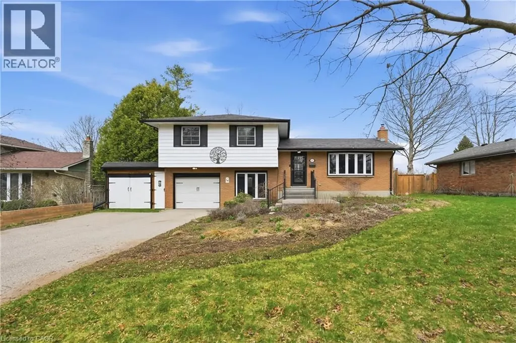 55 Berkley Crescent Simcoe ON N3Y 4M7