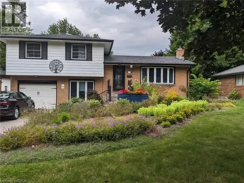 55 Berkley Crescent Simcoe ON N3Y 4M7