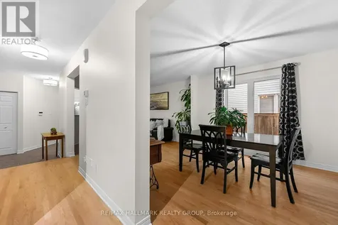 42 Nortoba Crescent Ottawa ON K2T 1H5
