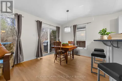 42 Nortoba Crescent Ottawa ON K2T 1H5