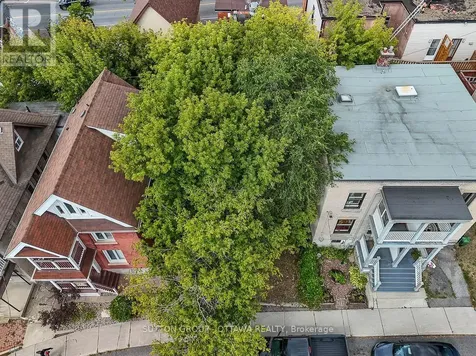 133 Eccles Street Ottawa ON K1R 6S7