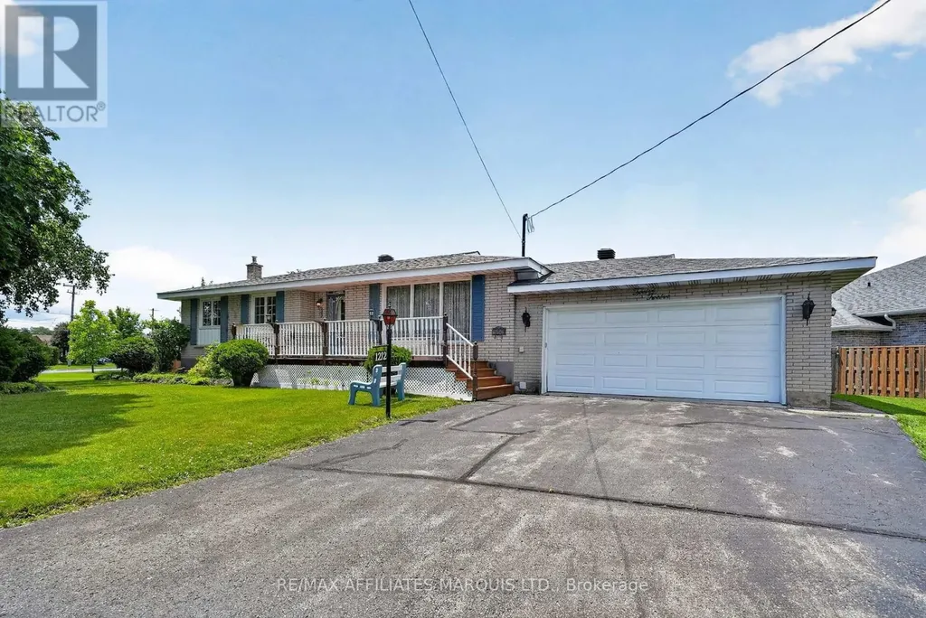 1212 Brodeur Street Cornwall ON K6J 4Z2