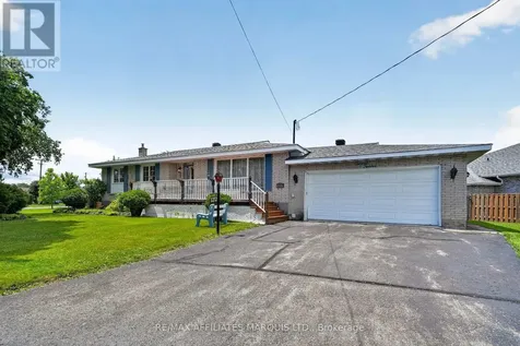 1212 Brodeur Street Cornwall ON K6J 4Z2