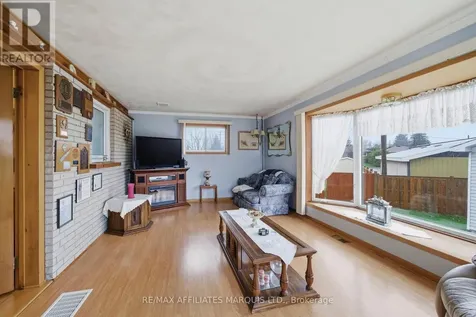 1212 Brodeur Street Cornwall ON K6J 4Z2