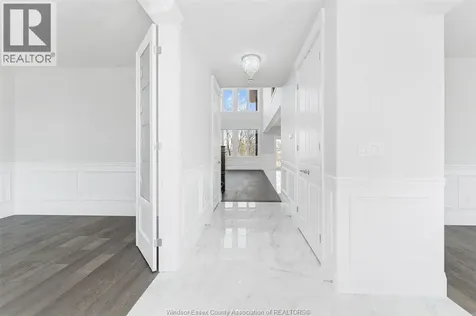 322 Benson Amherstburg ON N9V 0G7