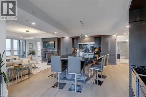 2060 Lakeshore Road Burlington ON L7R 0G2
