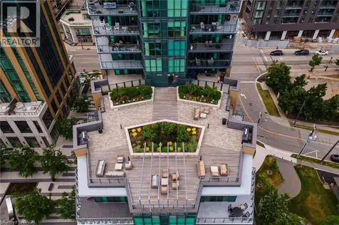 2060 Lakeshore Road Burlington ON L7R 0G2