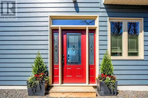 29 Queen Street Parry Sound ON P2A 2W1