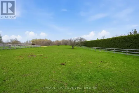 13342 Warden Avenue Whitchurch-stouffville ON L4A 7X8