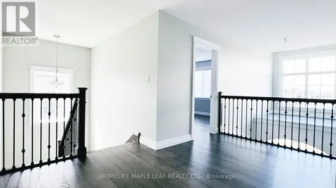310 Blake Avenue Lakeshore ON N8L 1B6