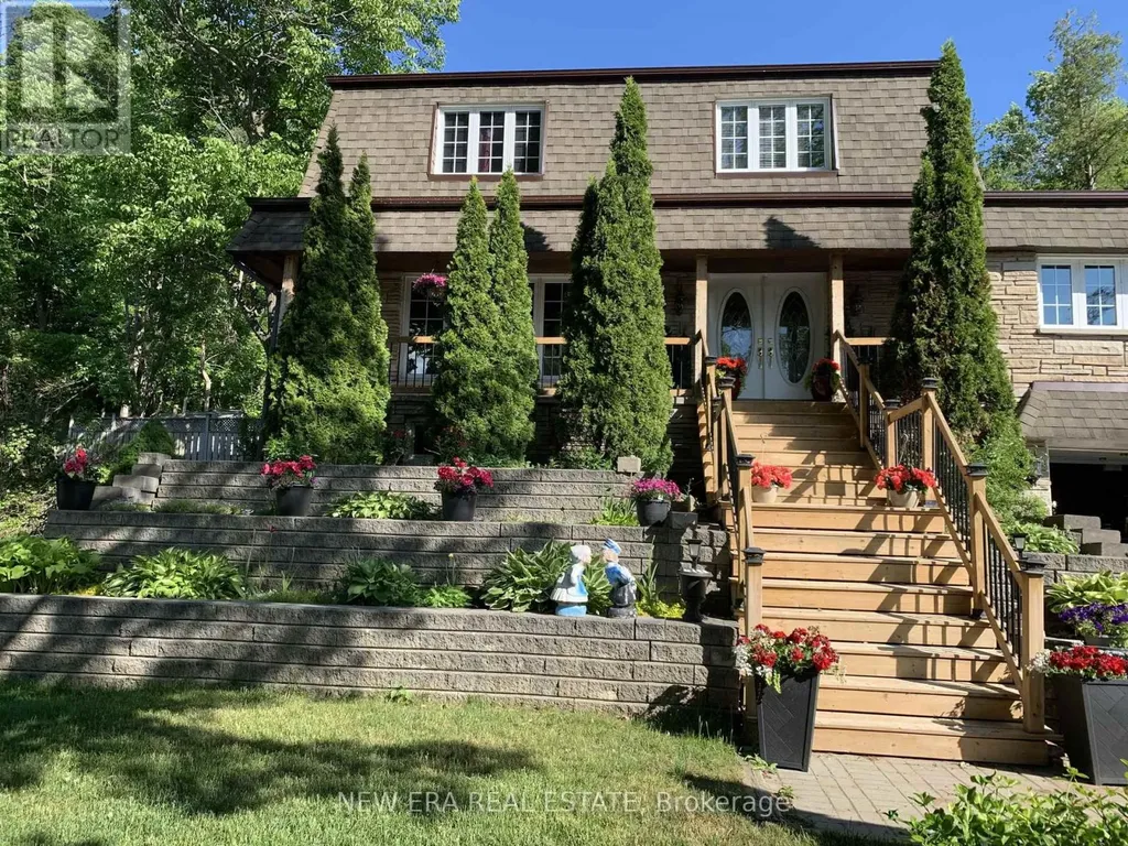 645 Hatton Avenue Selwyn ON K0L 1H0