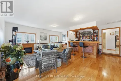 645 Hatton Avenue Selwyn ON K0L 1H0