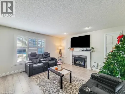 86 Margaret Avenue Hamilton ON L8G 3G5