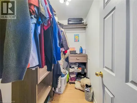 86 Margaret Avenue Hamilton ON L8G 3G5