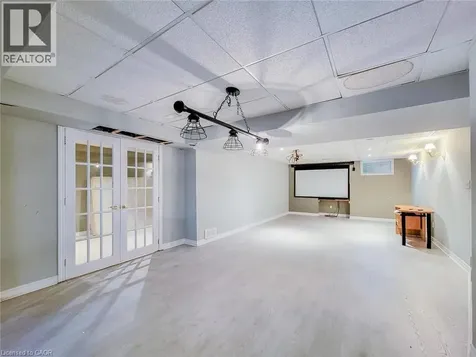 86 Margaret Avenue Hamilton ON L8G 3G5
