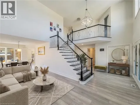 86 Margaret Avenue Hamilton ON L8G 3G5