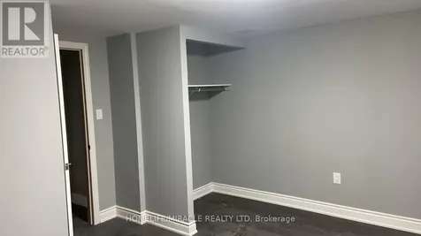 25 Thornridge Crescent Kitchener ON N2M 4V9