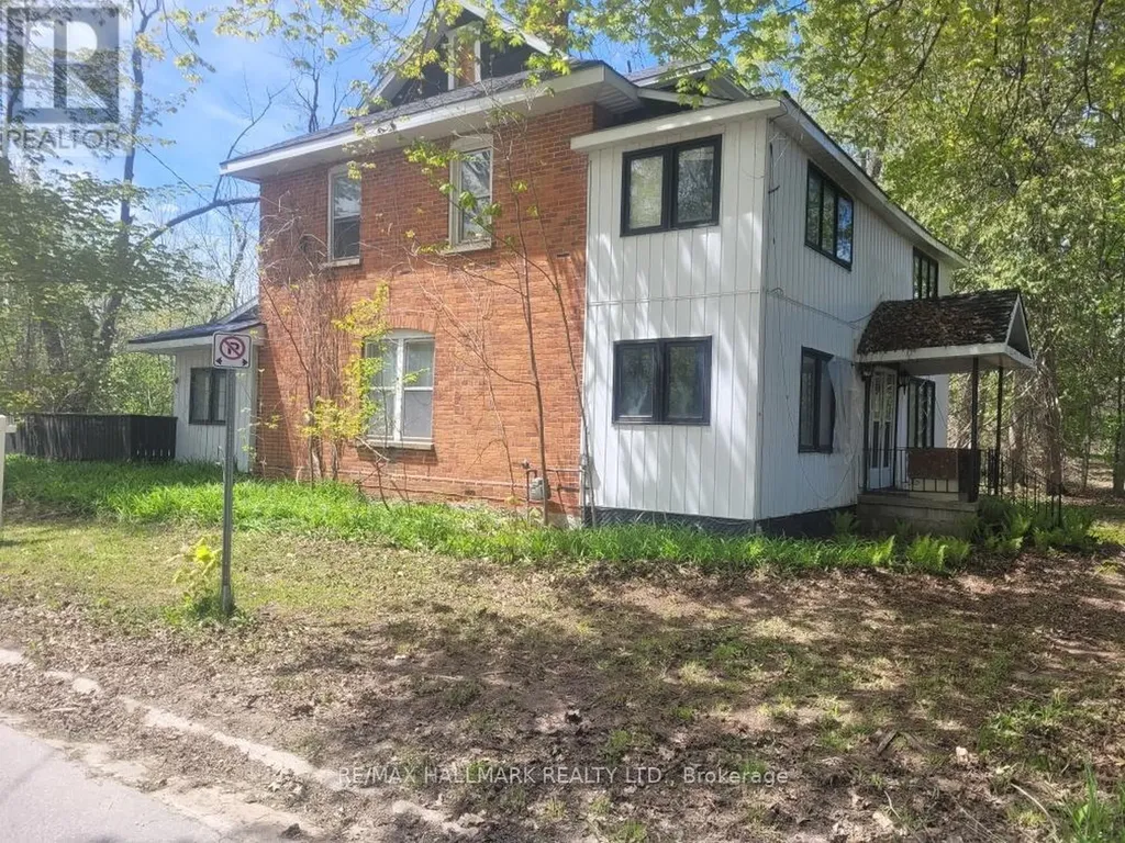 26 Lakeshore Road West Oro-medonte ON L0L 2E0