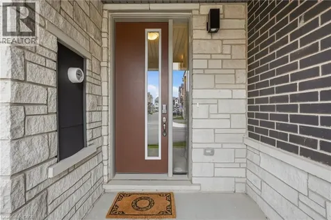 4045 Saida Street Mississauga ON L5M 2S8