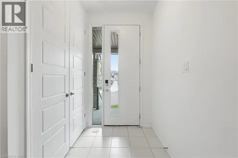 4045 Saida Street Mississauga ON L5M 2S8