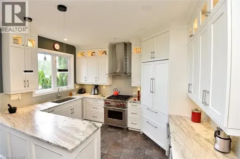 97 Sunvale Place Stoney Creek ON L8E 4Z7