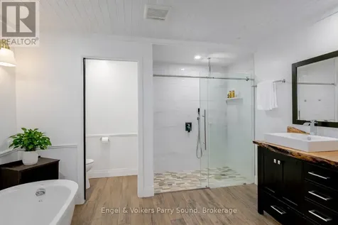 49 Regency Drive Seguin ON P2A 0B2
